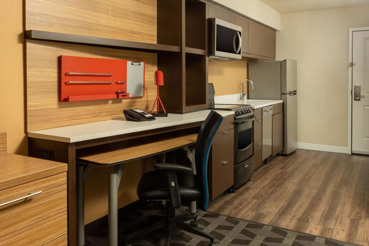 One-Bedroom Queen Suite with Sofa Bed at TownePlace Suites By Marriott Las Vegas Stadium District