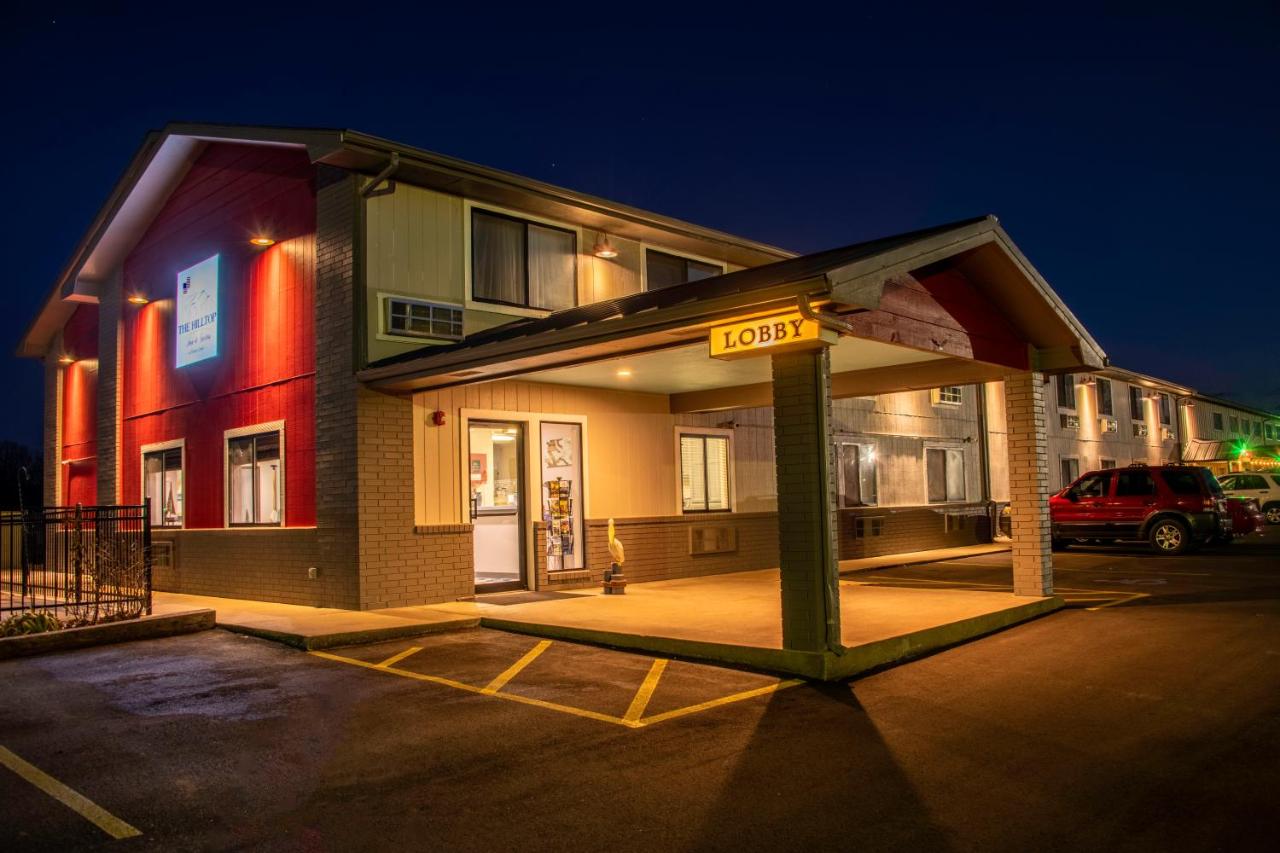 | Hilltop Inn & Suites