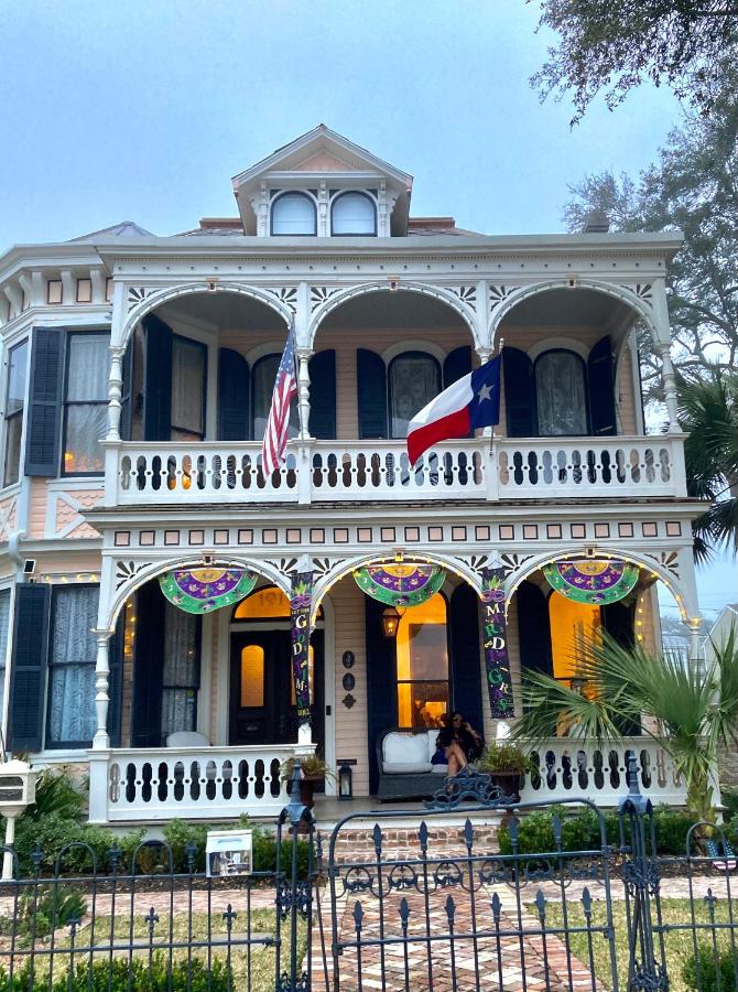 | Coppersmith Inn Bed And Breakfast
