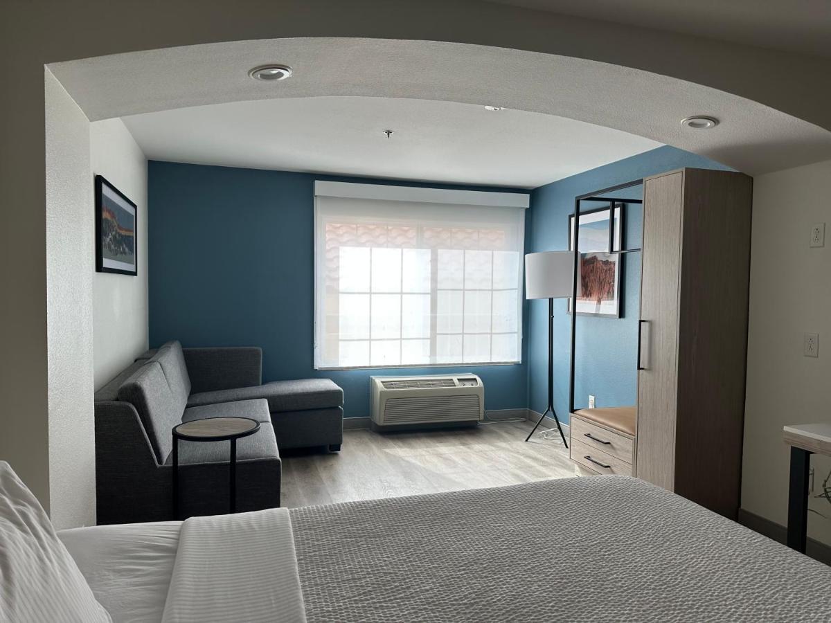 1 King Bed and 1 Sleeper Sofa, One-Bedroom Suite, Non-Smoking at La Quinta Inn & Suites by Wyndham Albuquerque Midtown