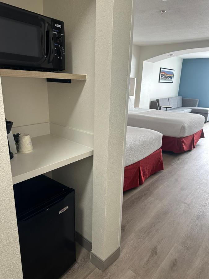One-Bedroom Suite with Two Queen Beds - Non-Smoking at La Quinta Inn & Suites by Wyndham Albuquerque Midtown