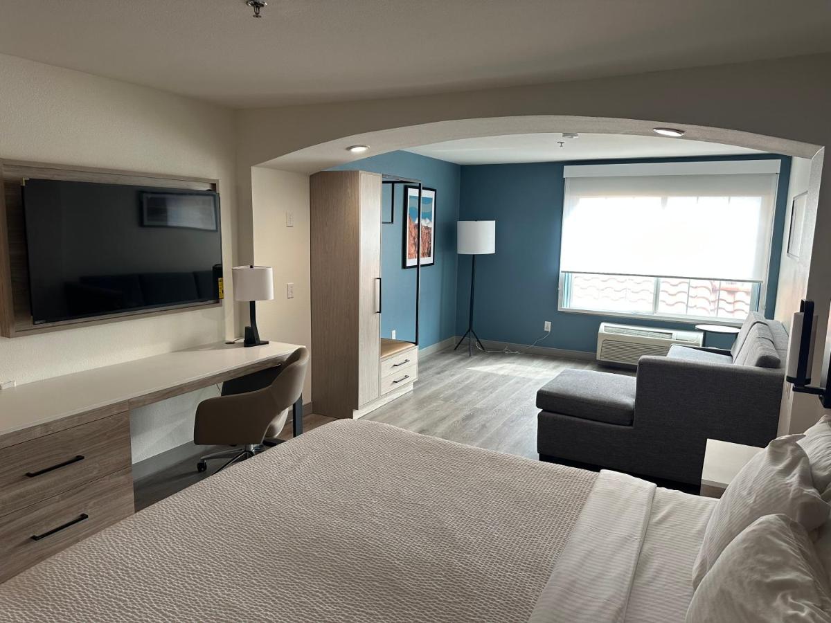 1 King Bed and 1 Sleeper Sofa, One-Bedroom Suite, Non-Smoking at La Quinta Inn & Suites by Wyndham Albuquerque Midtown
