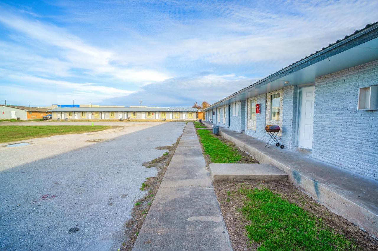 | Padre Motel Corpus Christi , TX - 358 By OYO