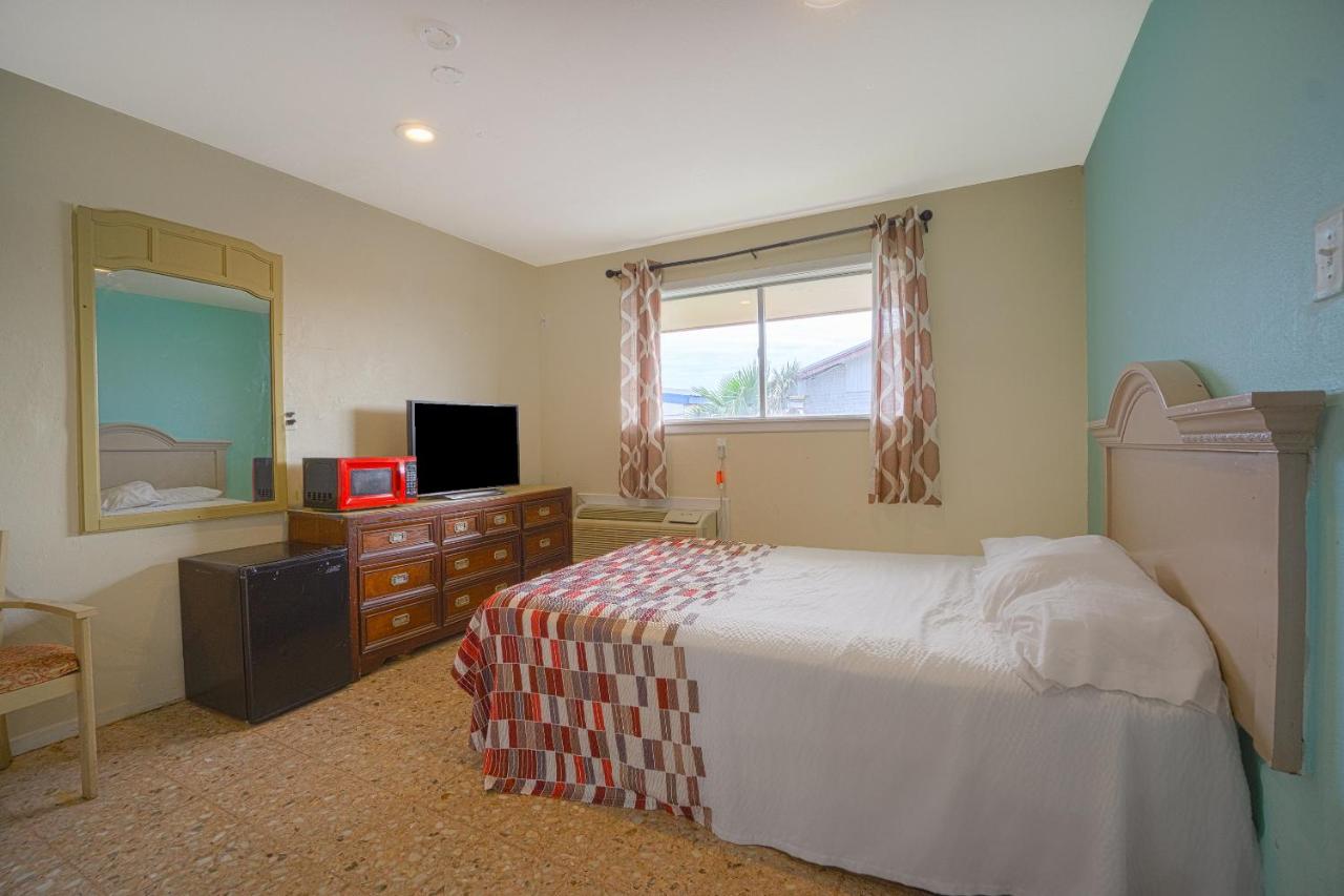 | Padre Motel Corpus Christi , TX - 358 By OYO