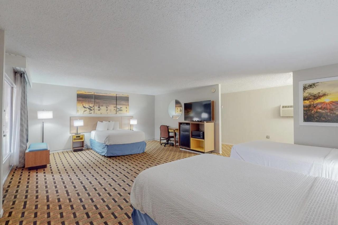 Room with Three Double Beds - Non-Smoking at Days Inn by Wyndham Socorro