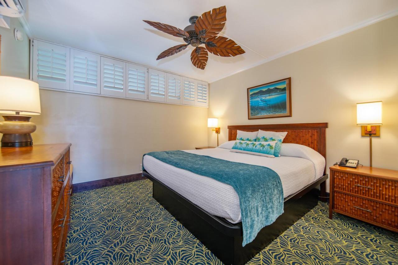 | Napili Shores Maui by Outrigger - No Resort & Housekeeping Fees