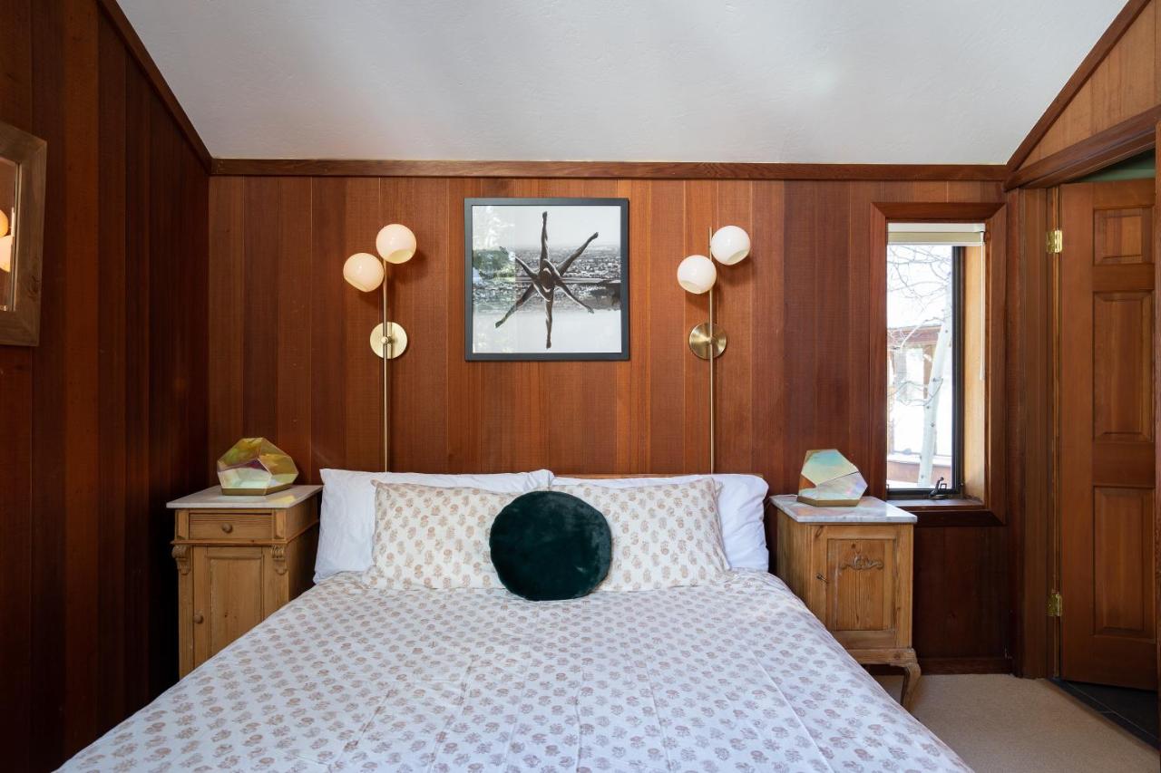  | Mid-Cent. Redwood Retreat w/ Sparklebridge