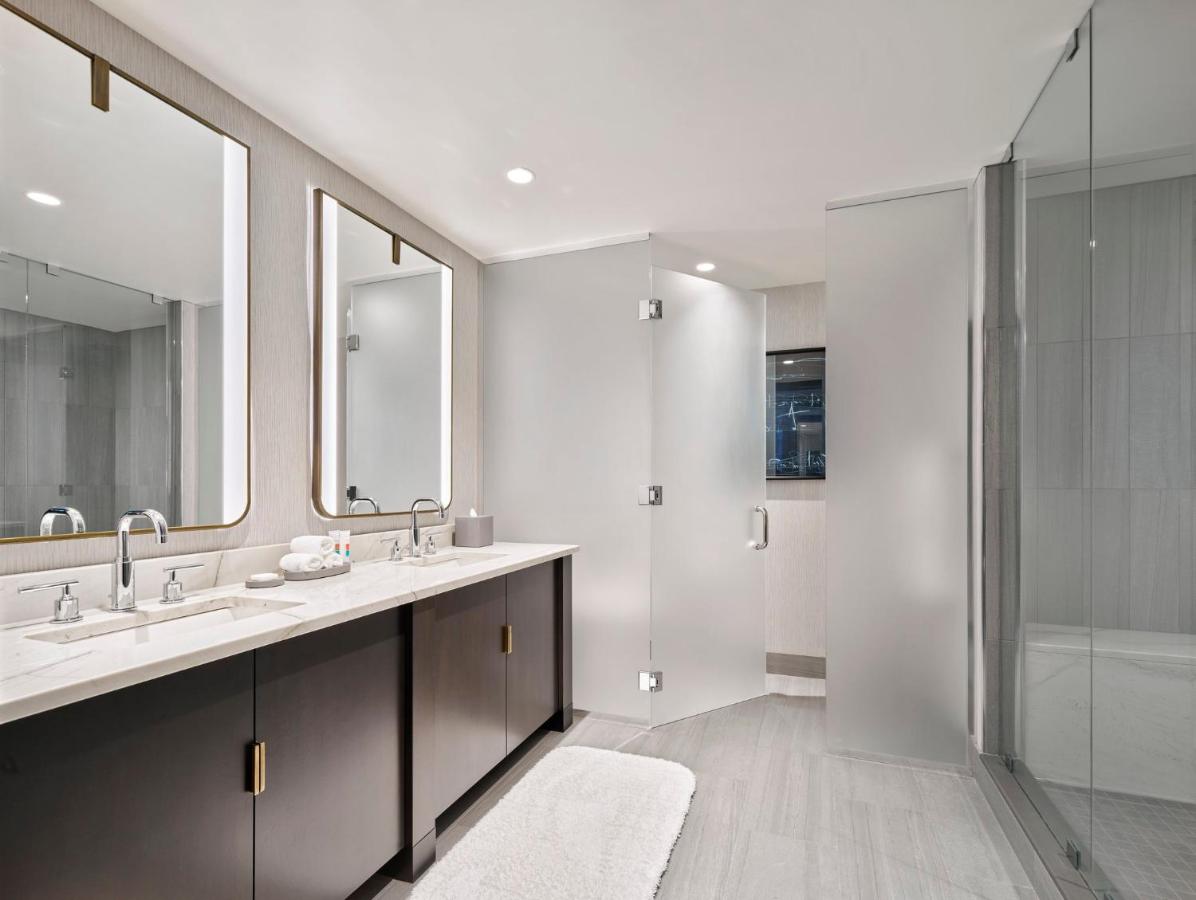 | Loews Kansas City Hotel