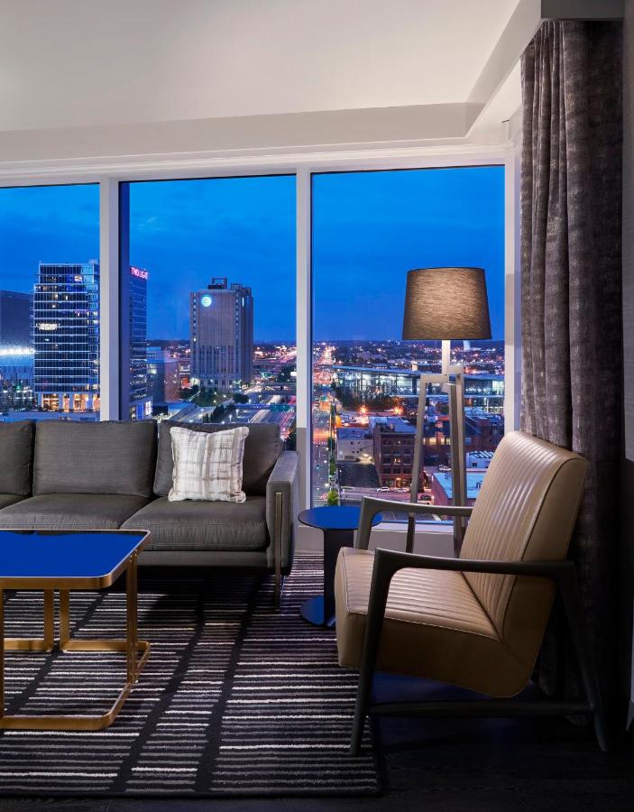 | Loews Kansas City Hotel