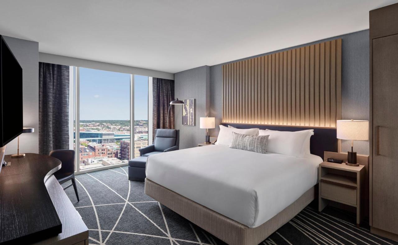 Grand Suite at Loews Kansas City Hotel