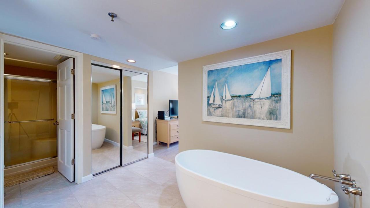 | 1202 Villamare