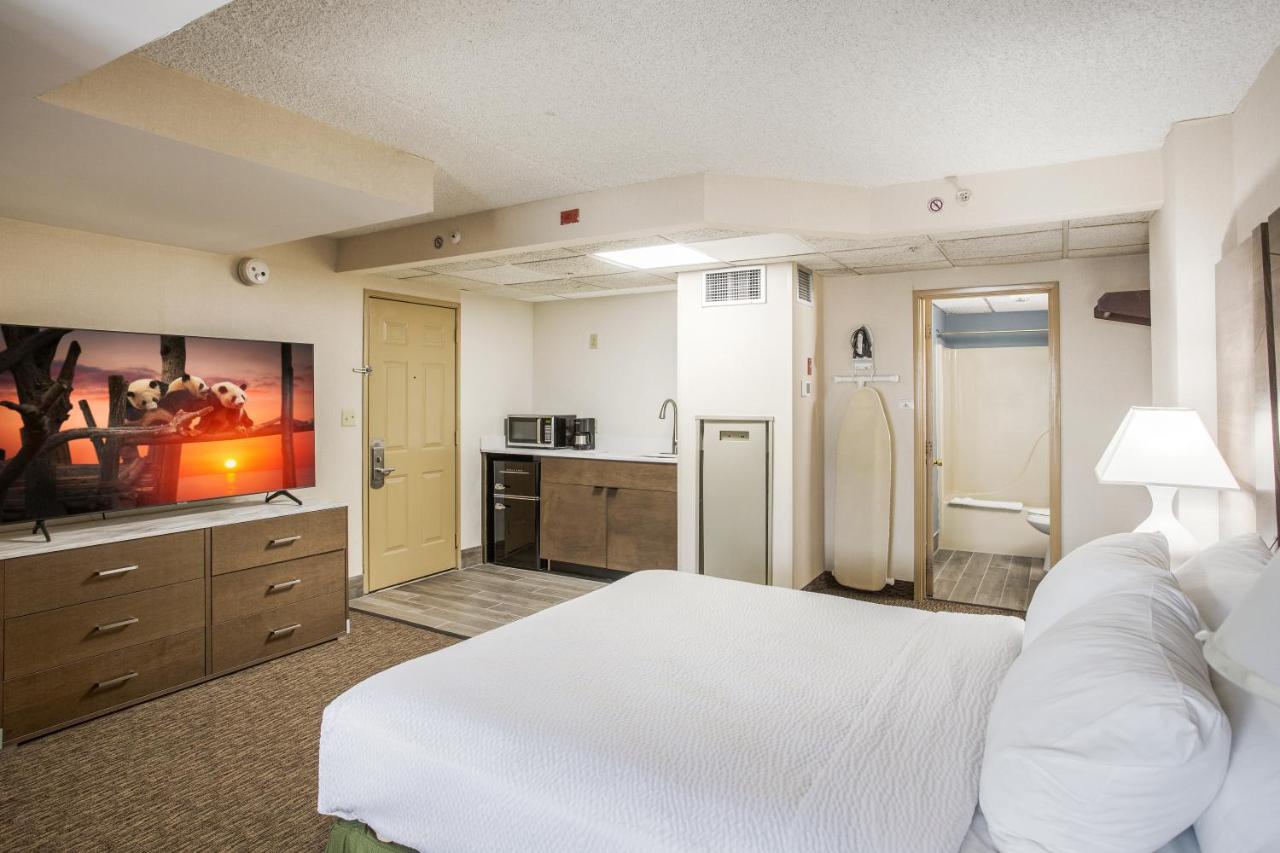 | Americana Hotel Boardwalk