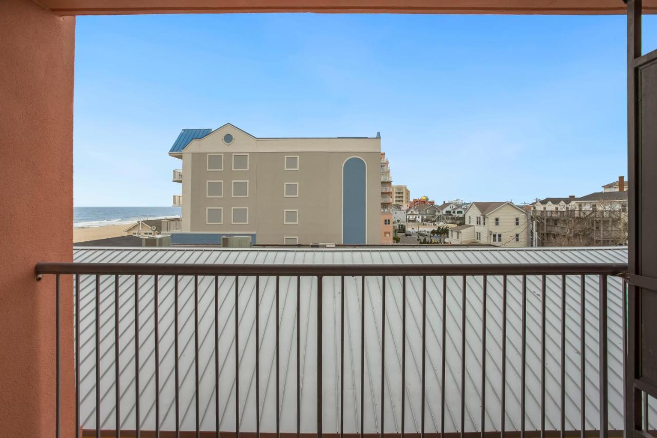 | Americana Hotel Boardwalk