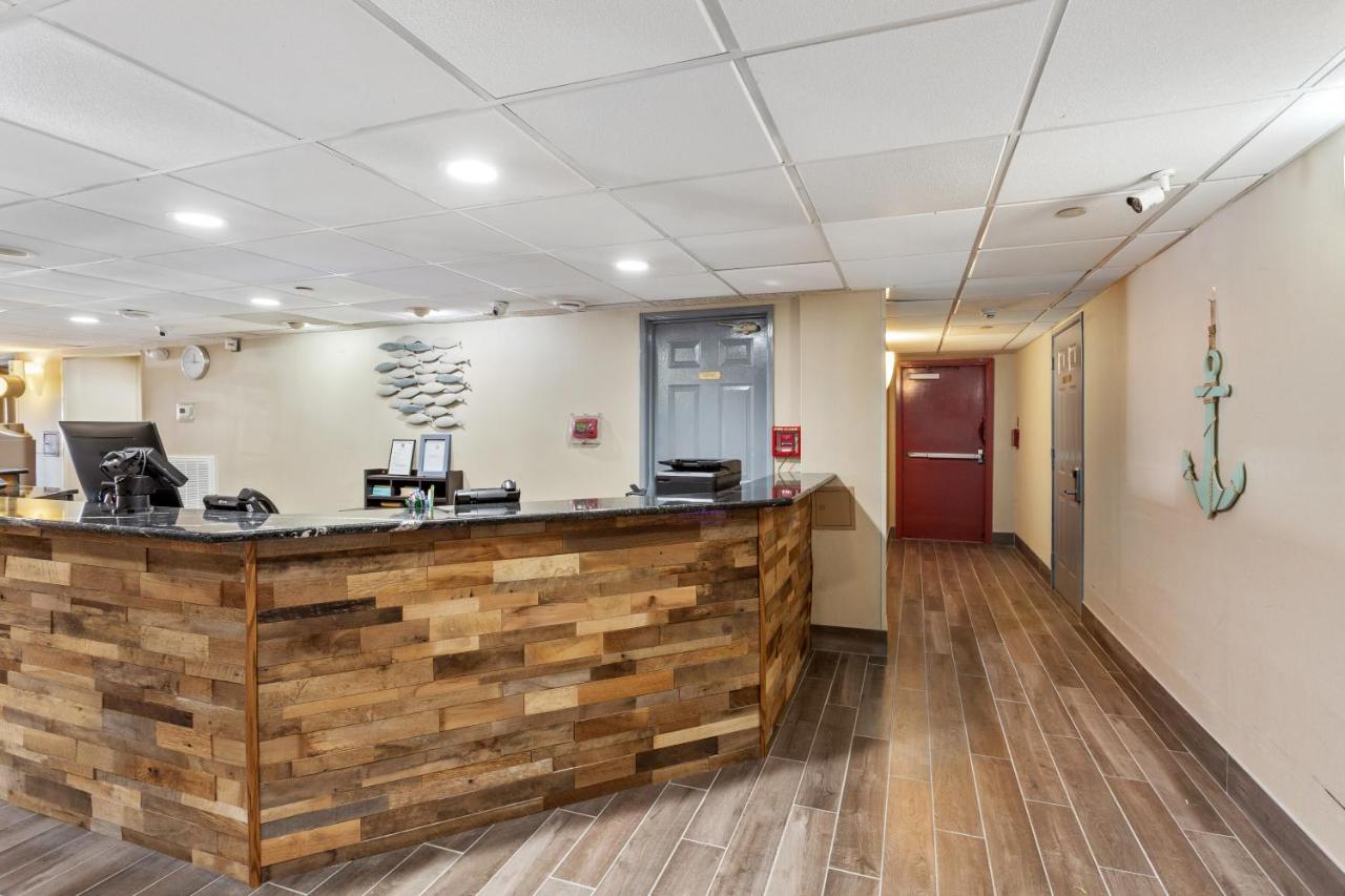  | Americana Hotel Boardwalk