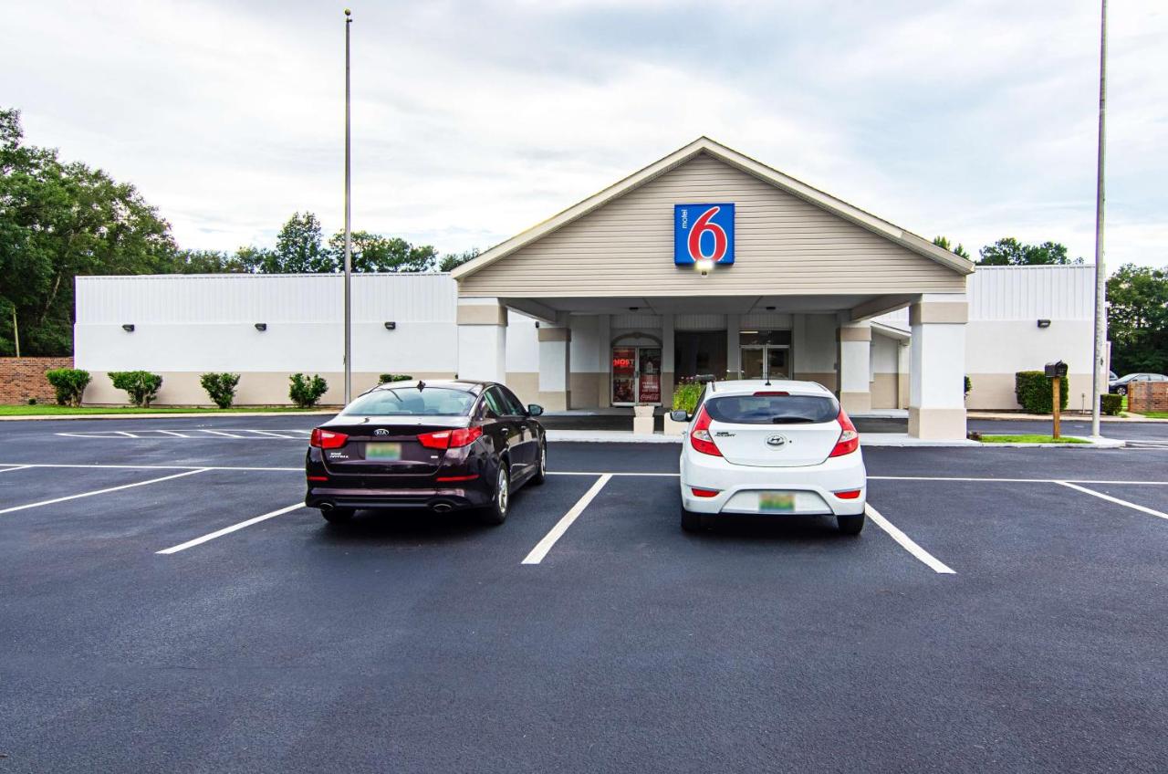 | Motel 6-Bay Minette, AL