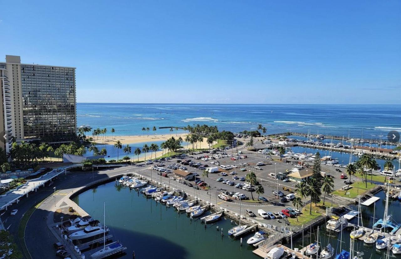  | Marina Oasis Full Kitchen with Laundry and Parking Options