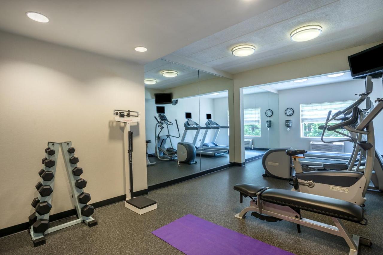 | Holiday Inn Baltimore BWI Airport, an IHG Hotel