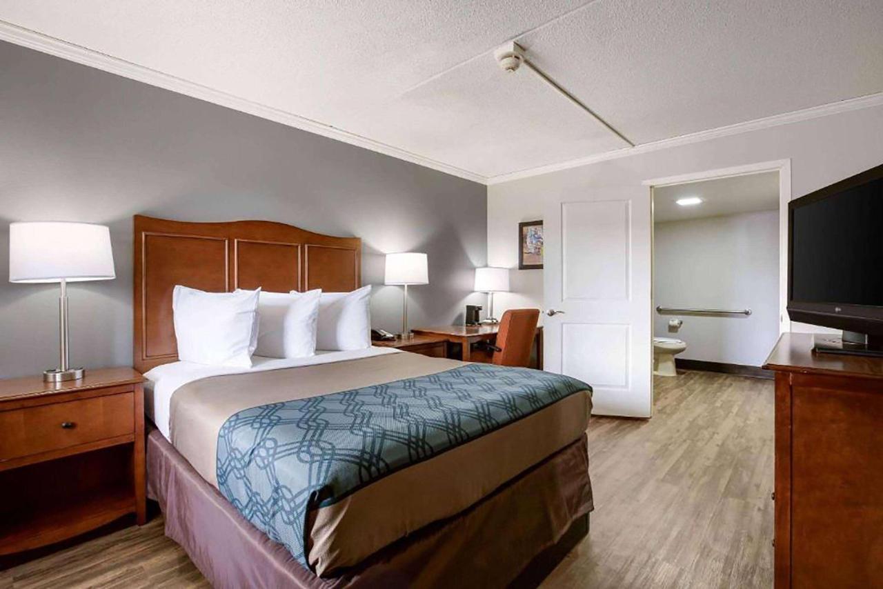 | Econo Lodge