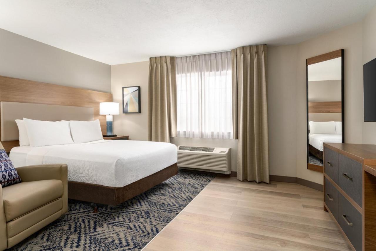 Queen Studio Suite - Disability Access at Candlewood Suites Boise-Meridian, an IHG Hotel