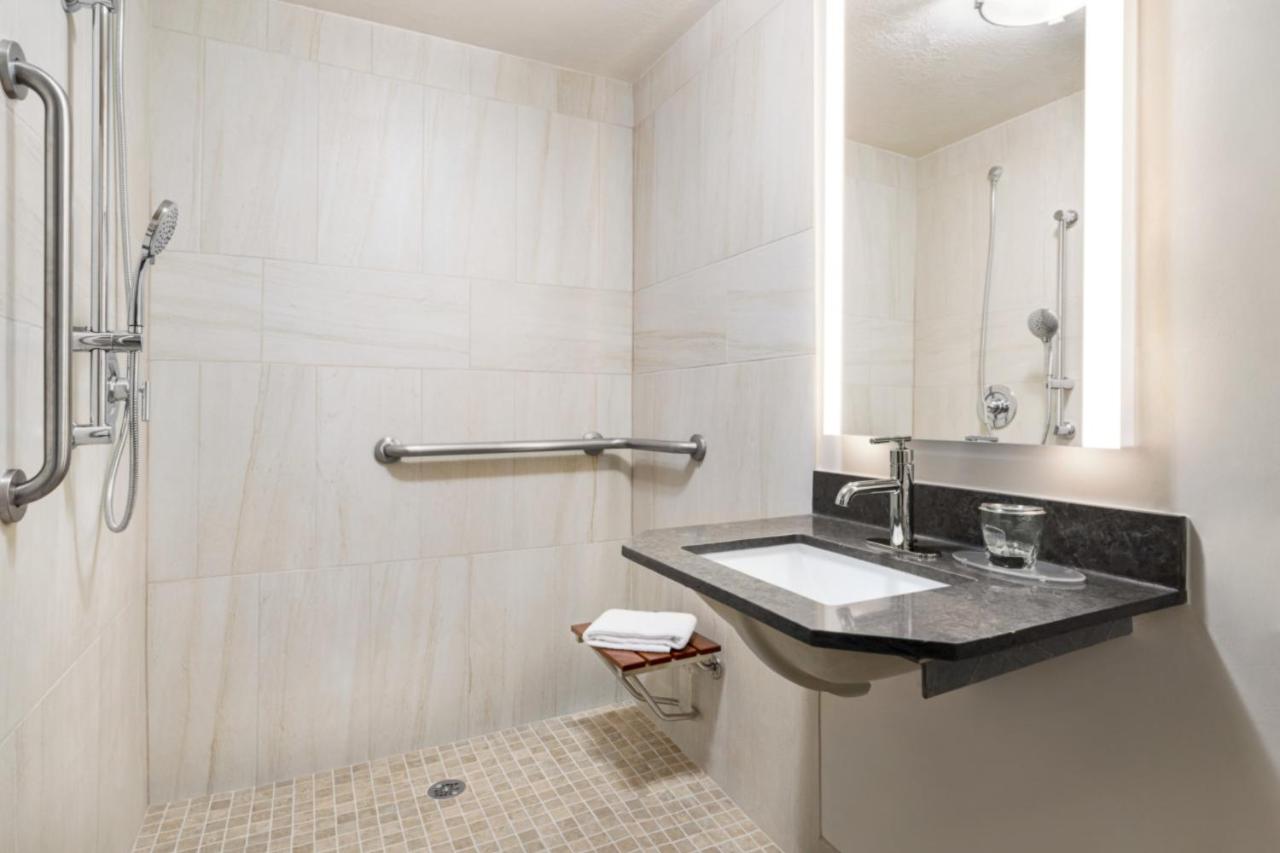 Queen Studio Suite - Disability Access Roll-In Shower at Candlewood Suites Boise-Meridian, an IHG Hotel