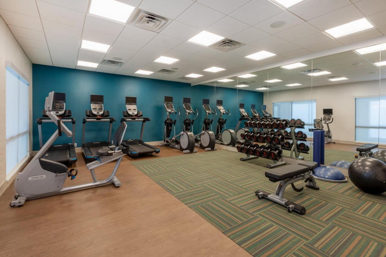 | Holiday Inn Express & Suites Brunswick-Harpers Ferry Area, an IHG Hotel