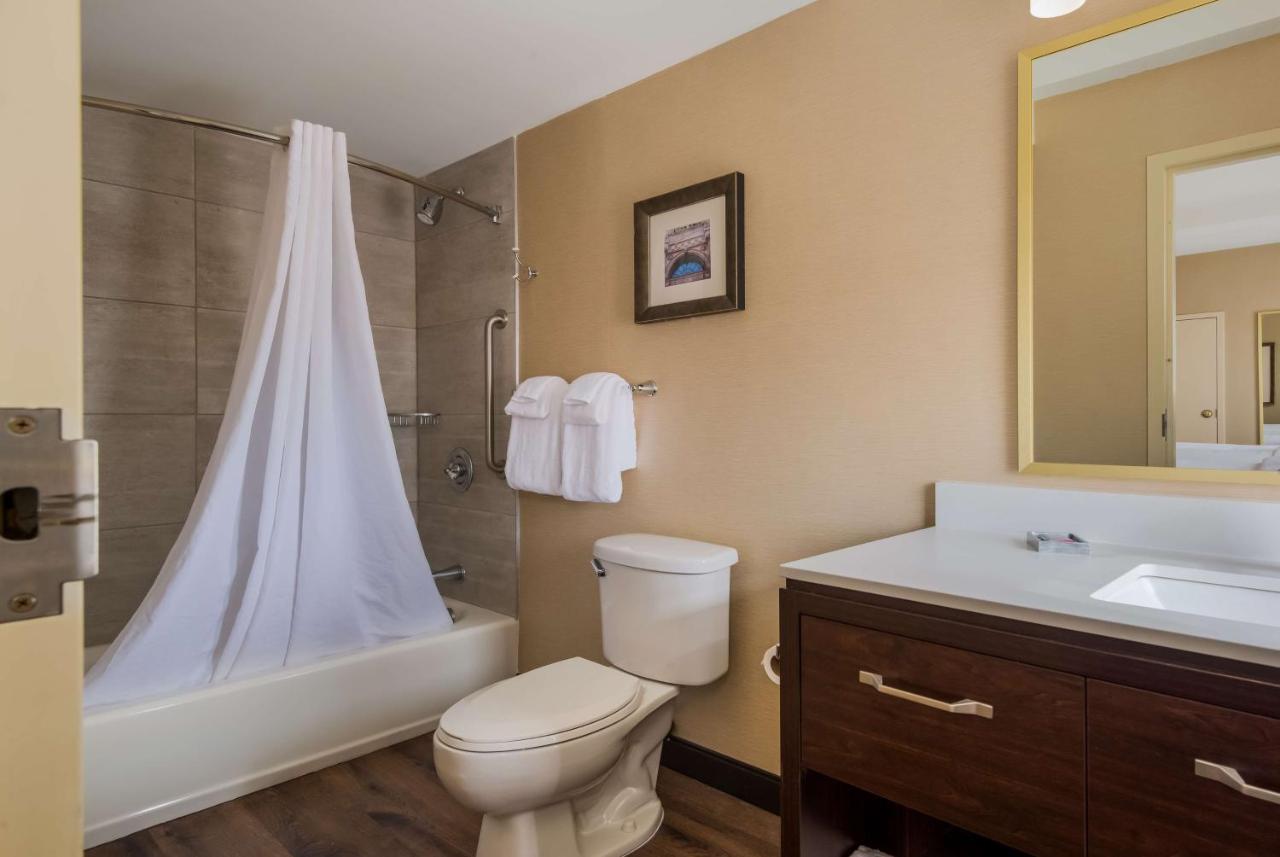 Double Room with Two Double Beds - Non-Smoking at Best Western Syracuse Downtown Hotel and Suites