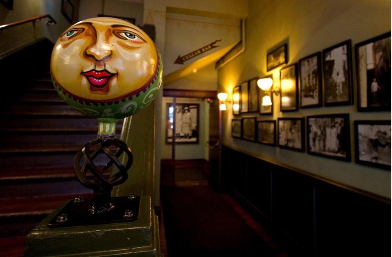 | McMenamins Hotel Oregon
