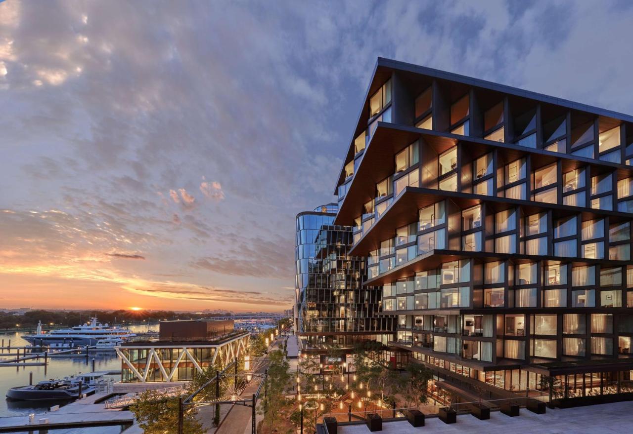 | Pendry Washington DC - The Wharf