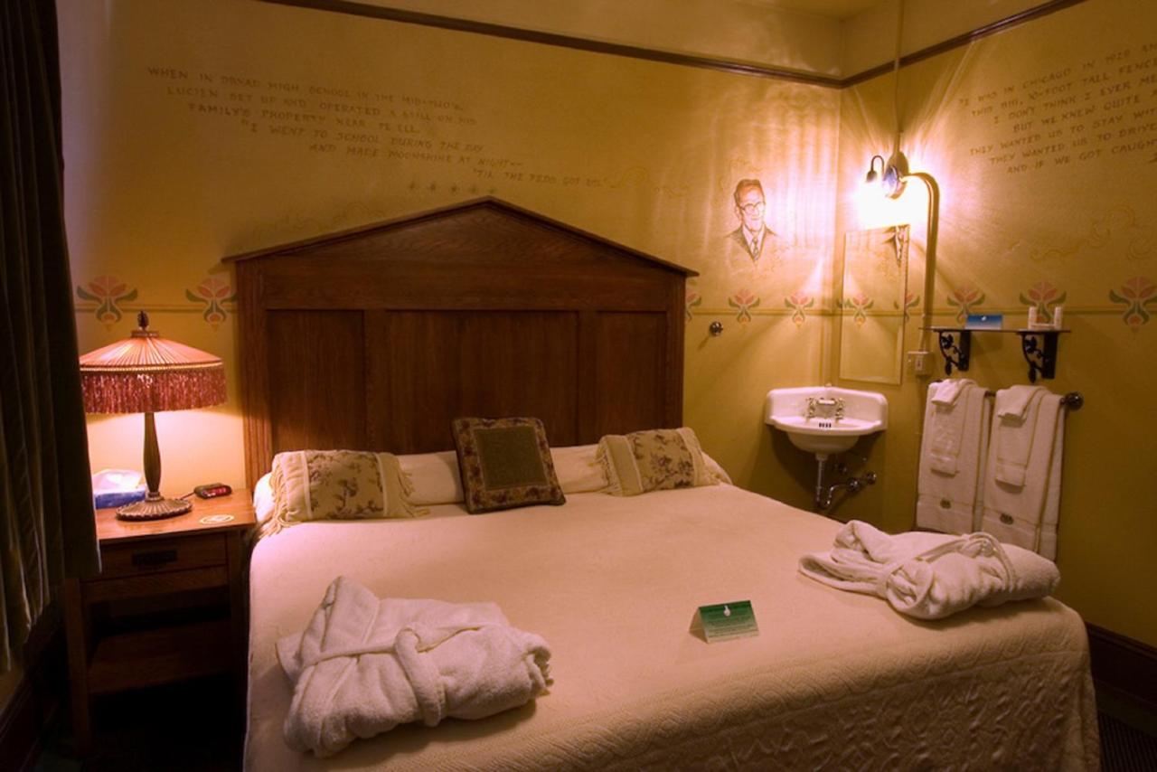 | McMenamins Olympic Club