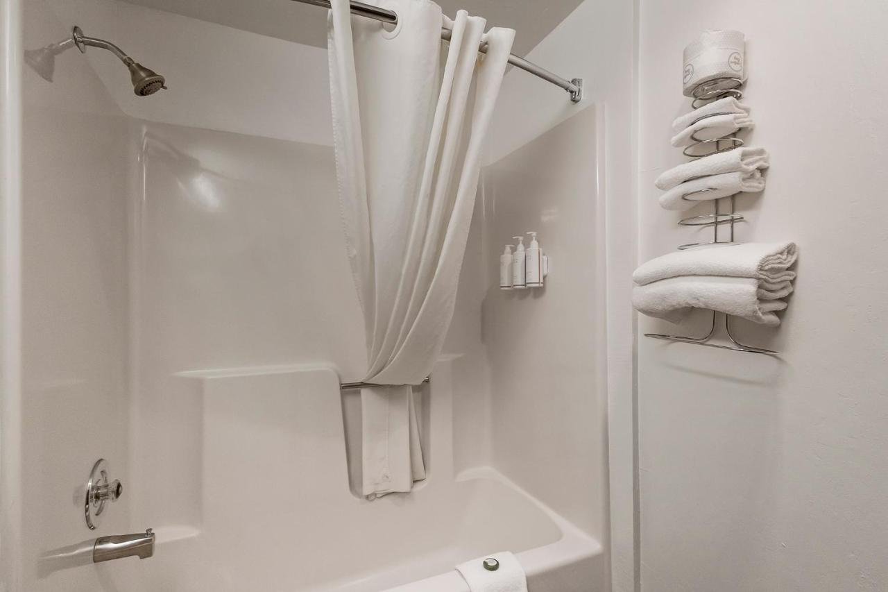 Mini Suite at Aladdin Inn