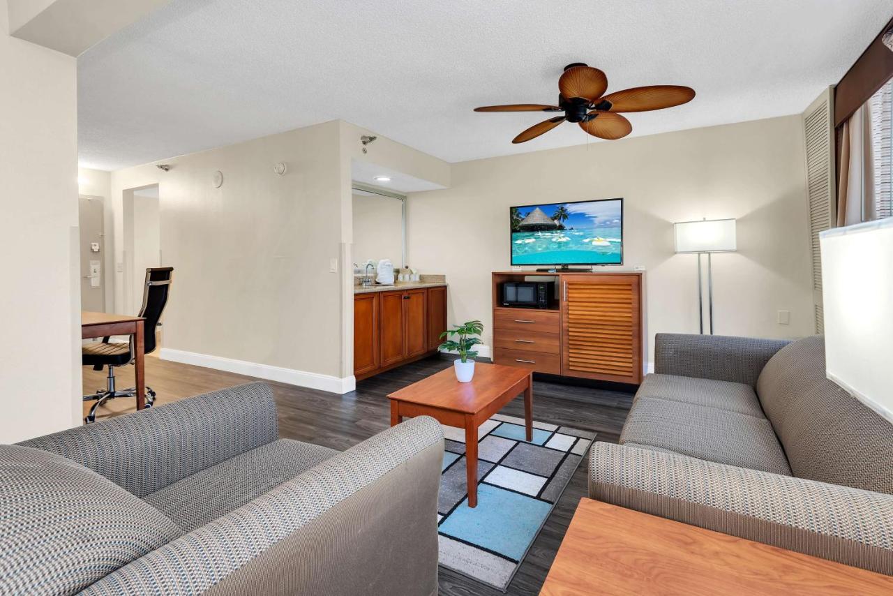 | Best Western Orlando Gateway Hotel