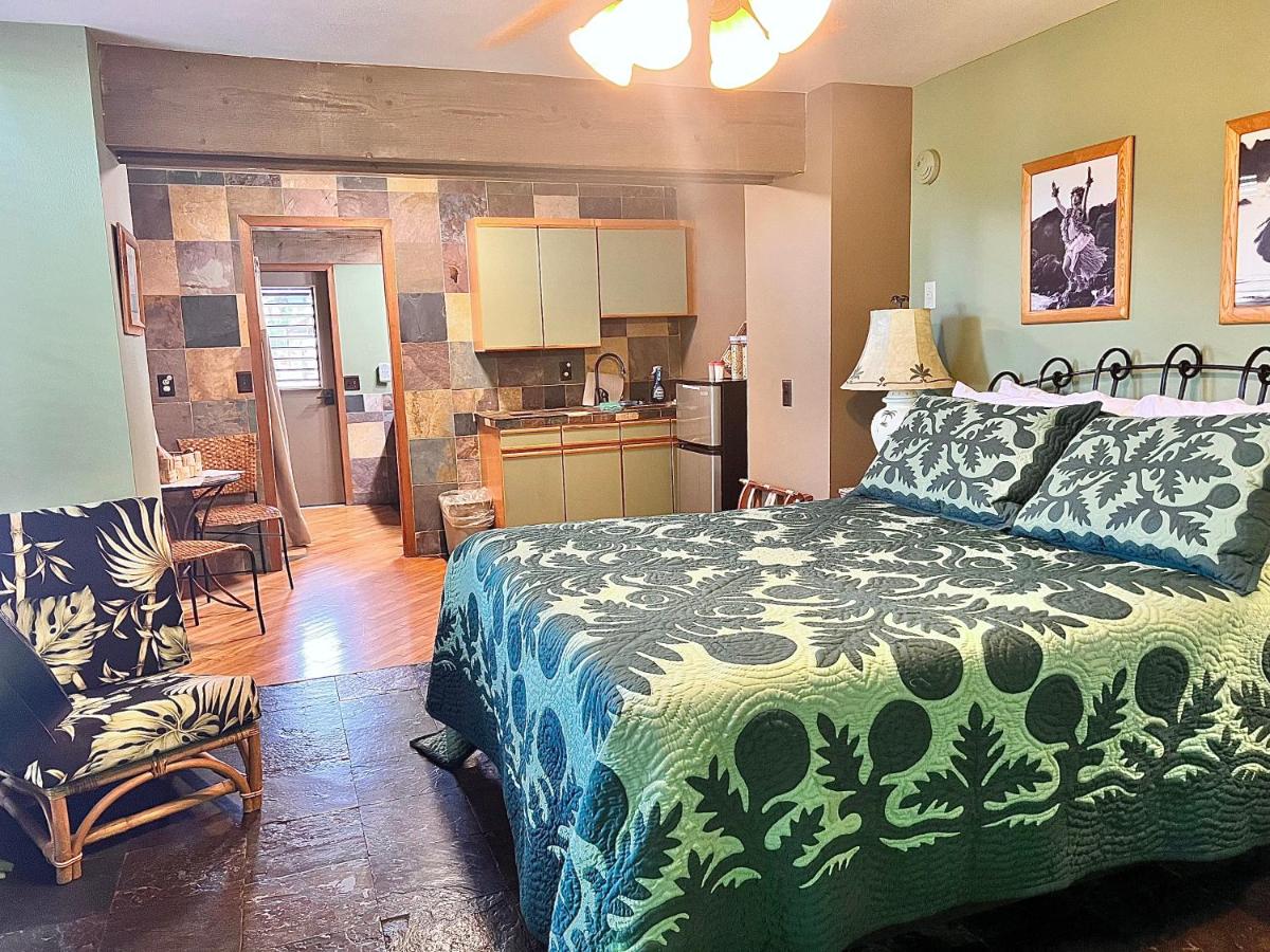 | Maui What a Wonderful World Bed & Breakfast