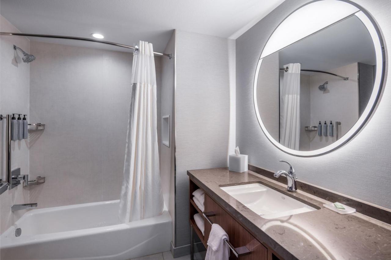 Queen Room with Two Queen Beds at Courtyard by Marriott Conway