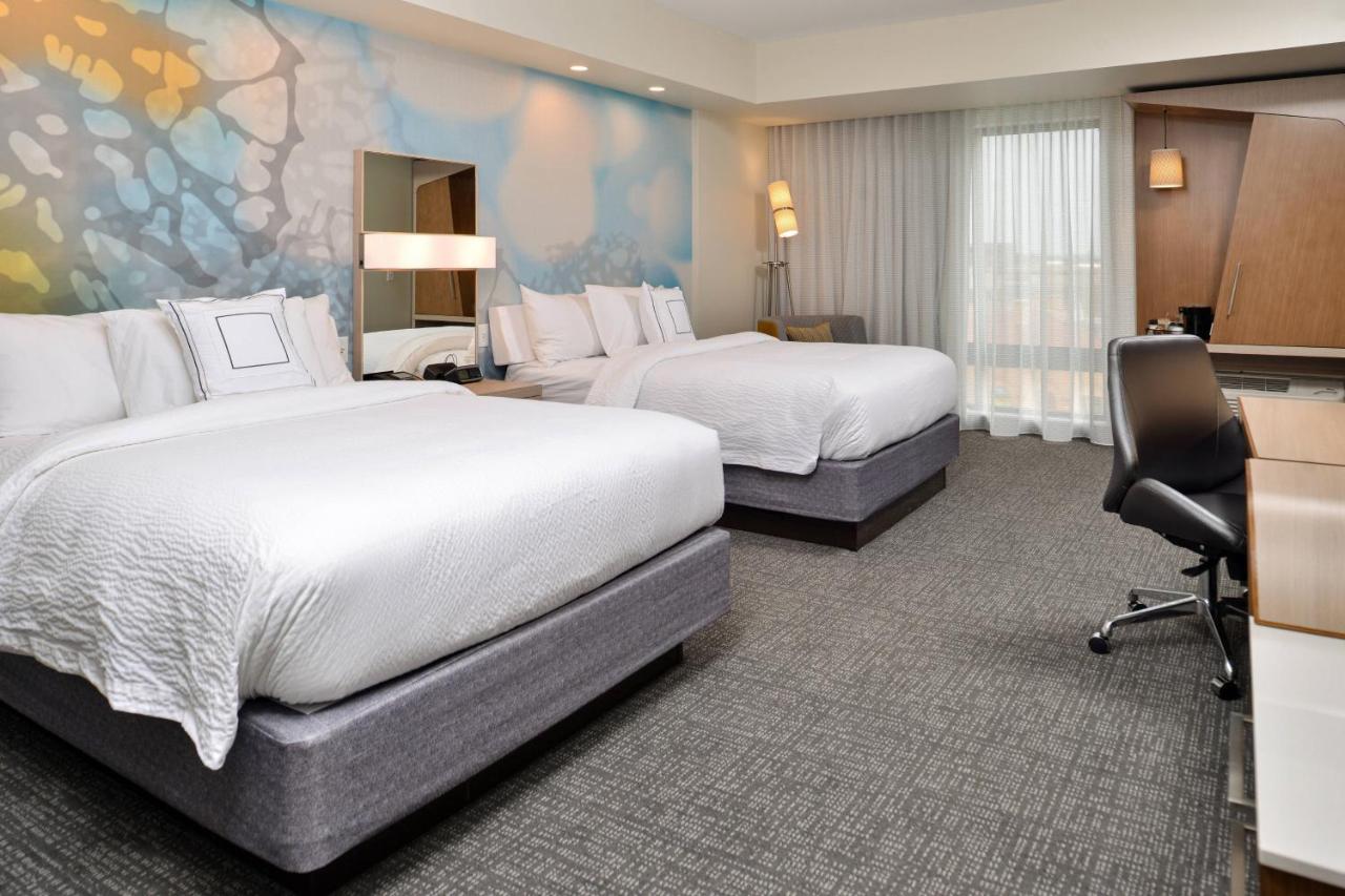 | Courtyard Kansas City Olathe