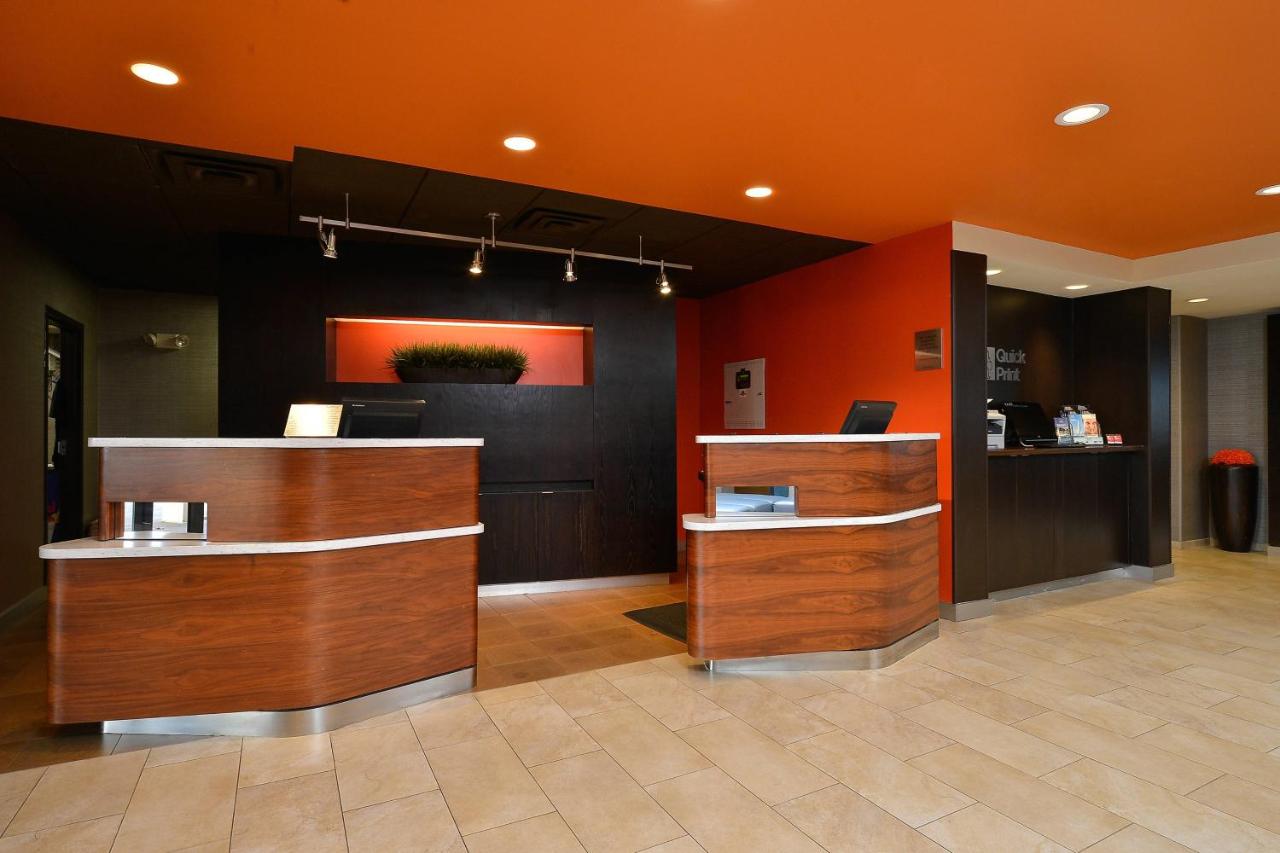 | Courtyard by Marriott Bentonville