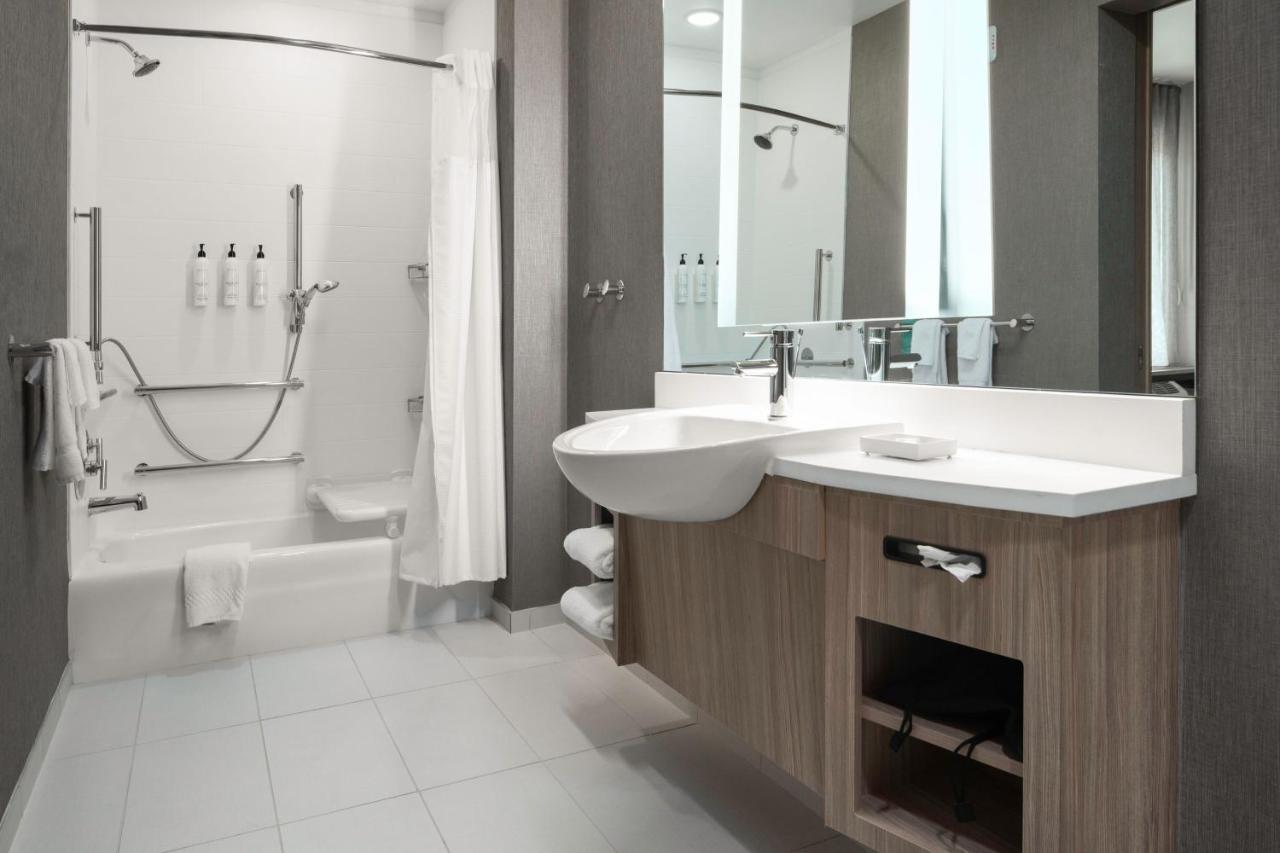 | SpringHill Suites by Marriott Charlotte Airport Lake Pointe
