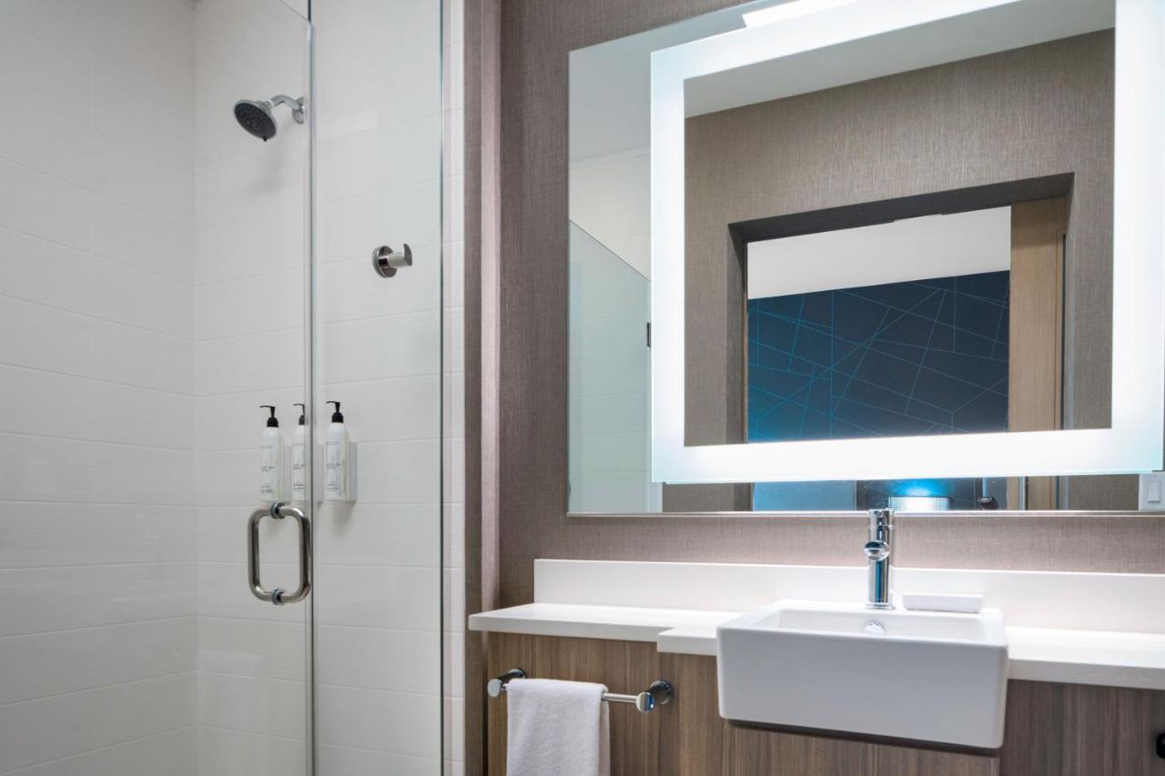 | SpringHill Suites by Marriott Charlotte Airport Lake Pointe