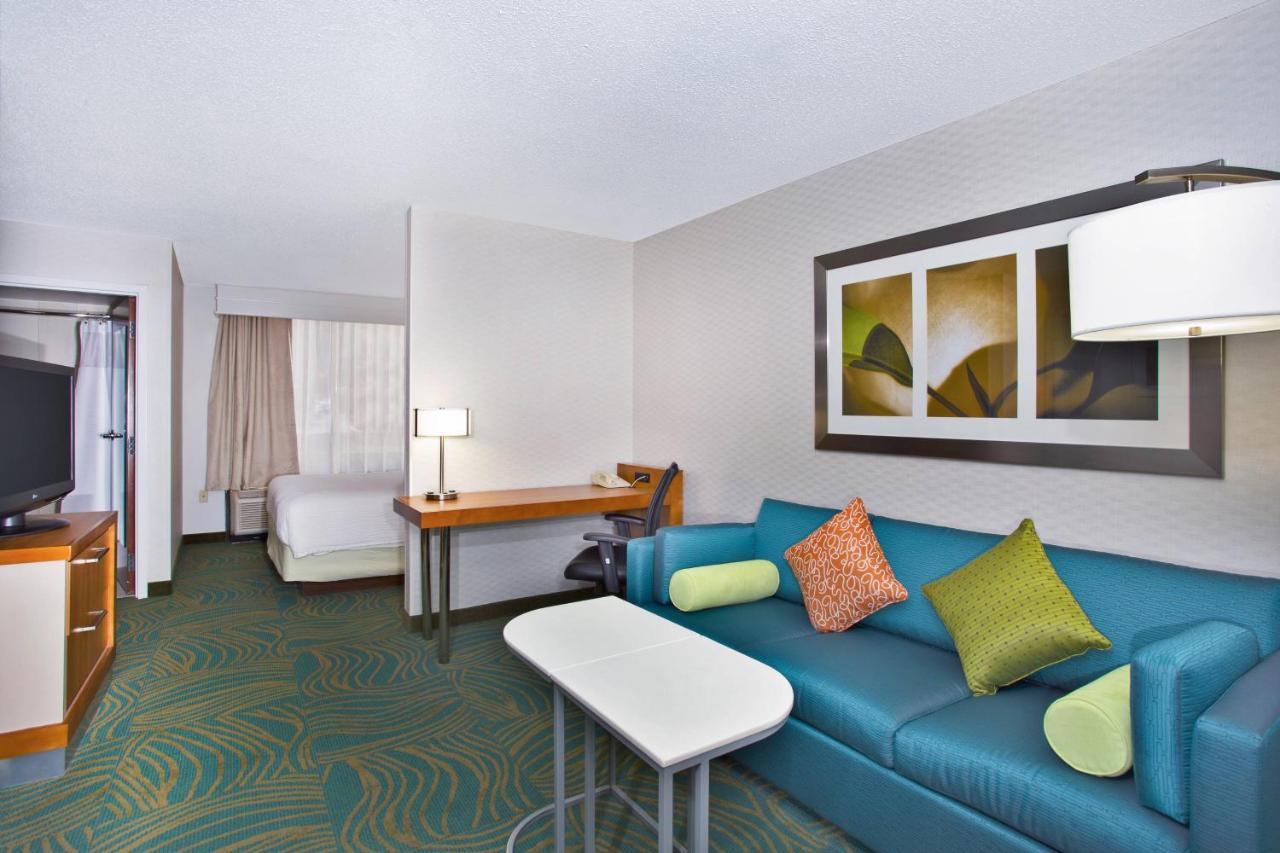  | Springhill Suites by Marriott Chicago Elmhurst/Oakbrook Area