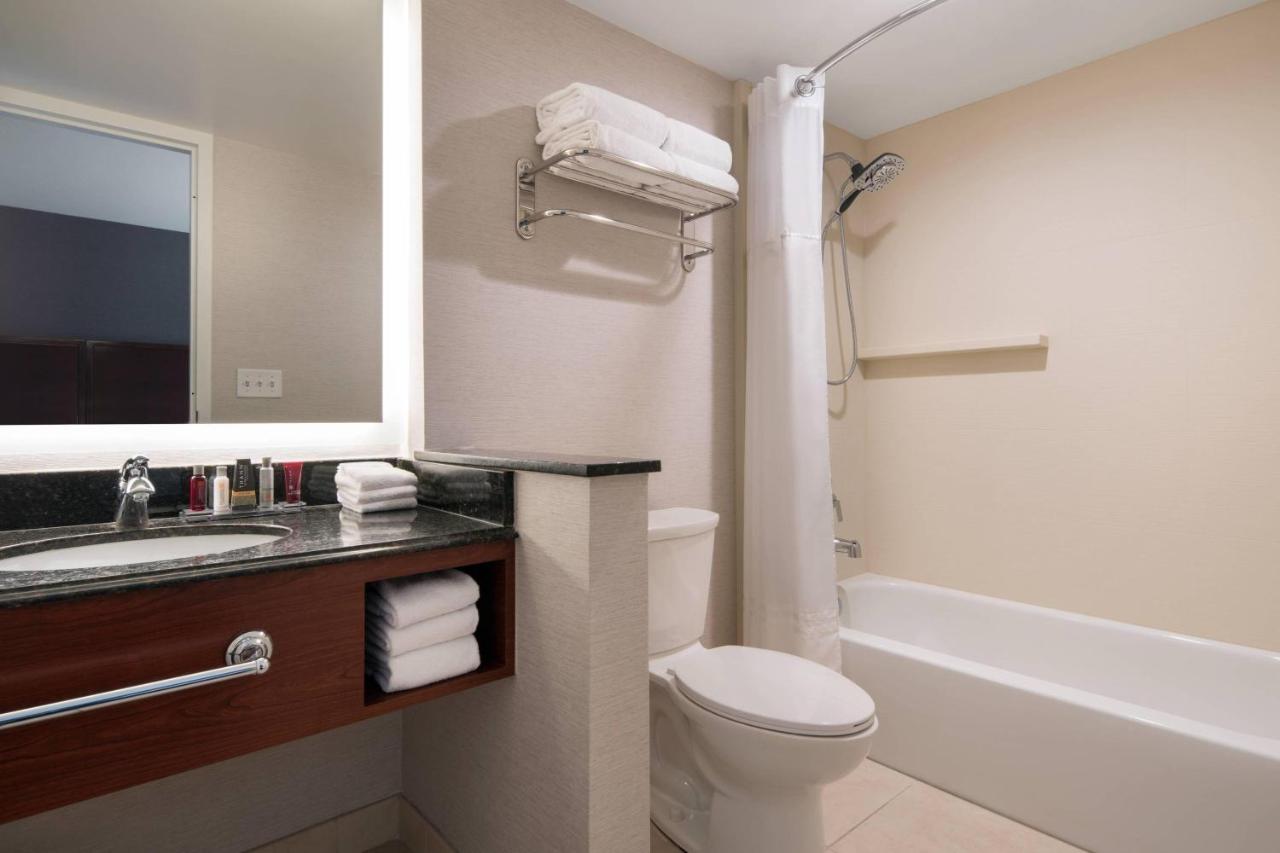 King or Queen Room at Provo Marriott Hotel & Conference Center