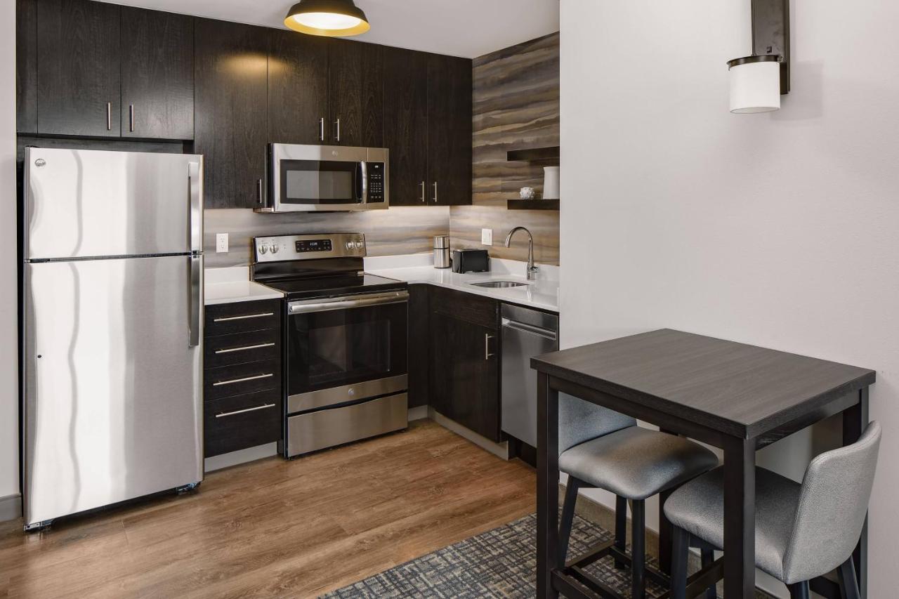 | Residence Inn Detroit Farmington Hills