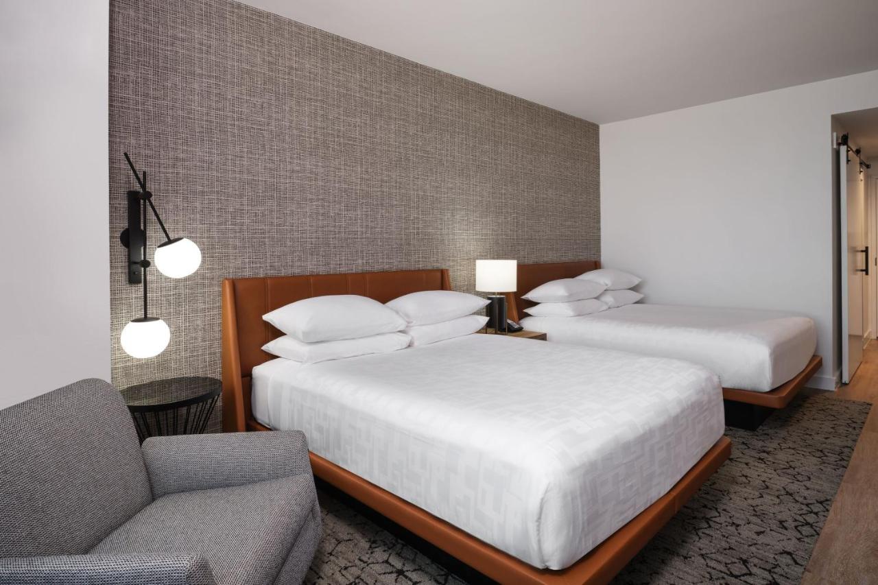 Traditional Guest room with 2 Queen, Courtyard view at Sheraton Flowood The Refuge Hotel & Conference Center