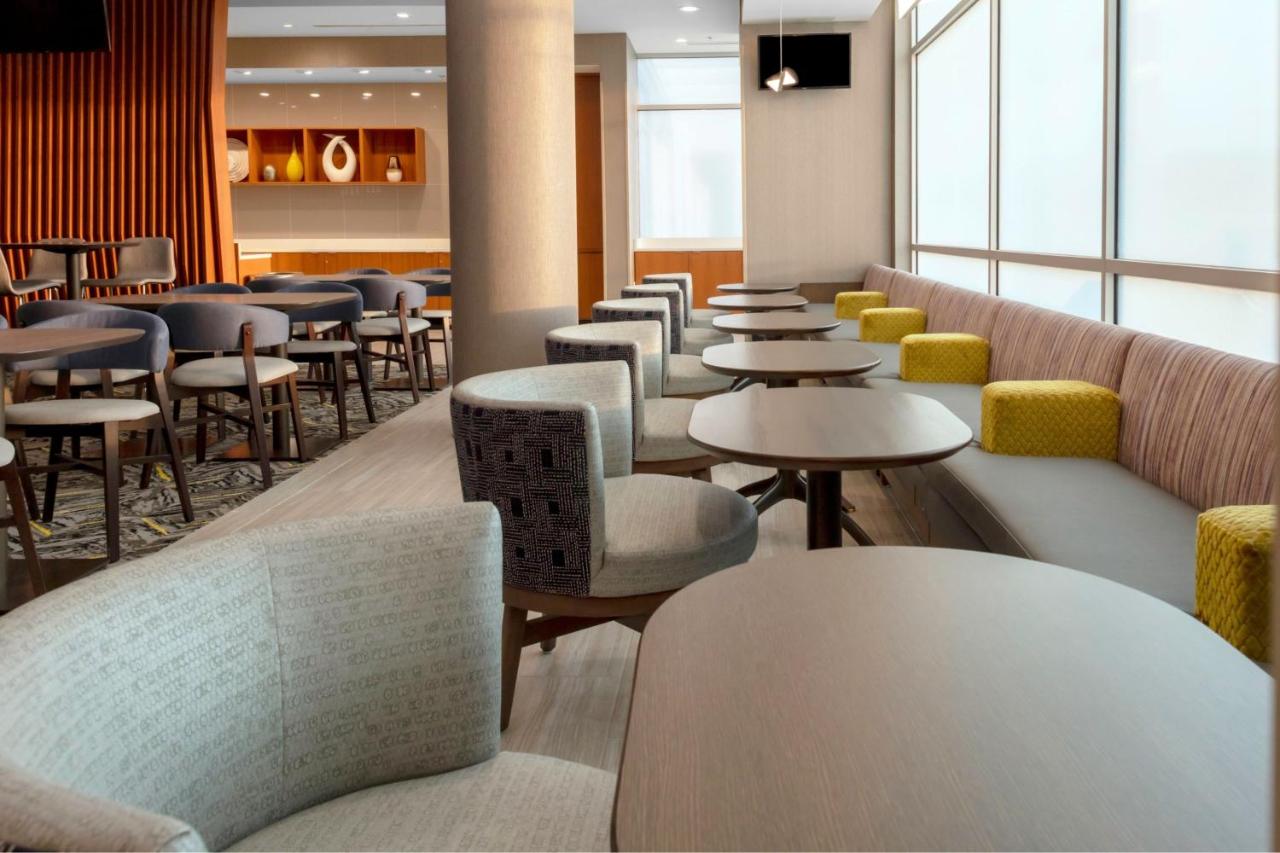 | SpringHill Suites Kansas City Airport
