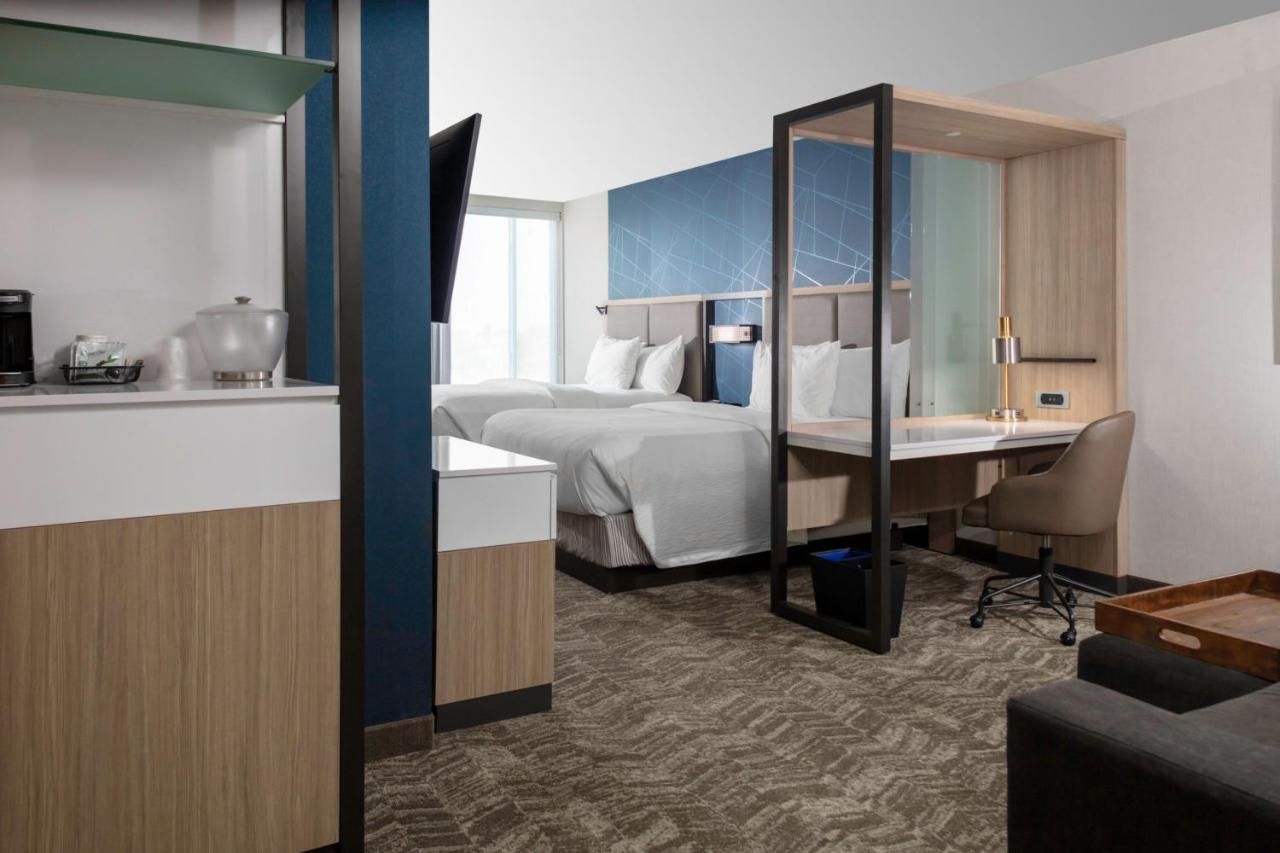 | SpringHill Suites Kansas City Airport