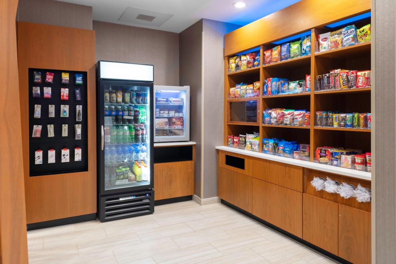| SpringHill Suites Kansas City Airport