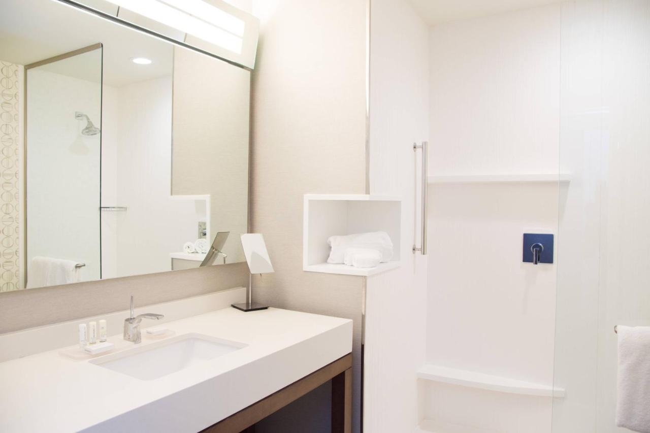 Loft Suite with Sofa Bed at Courtyard by Marriott Oxford