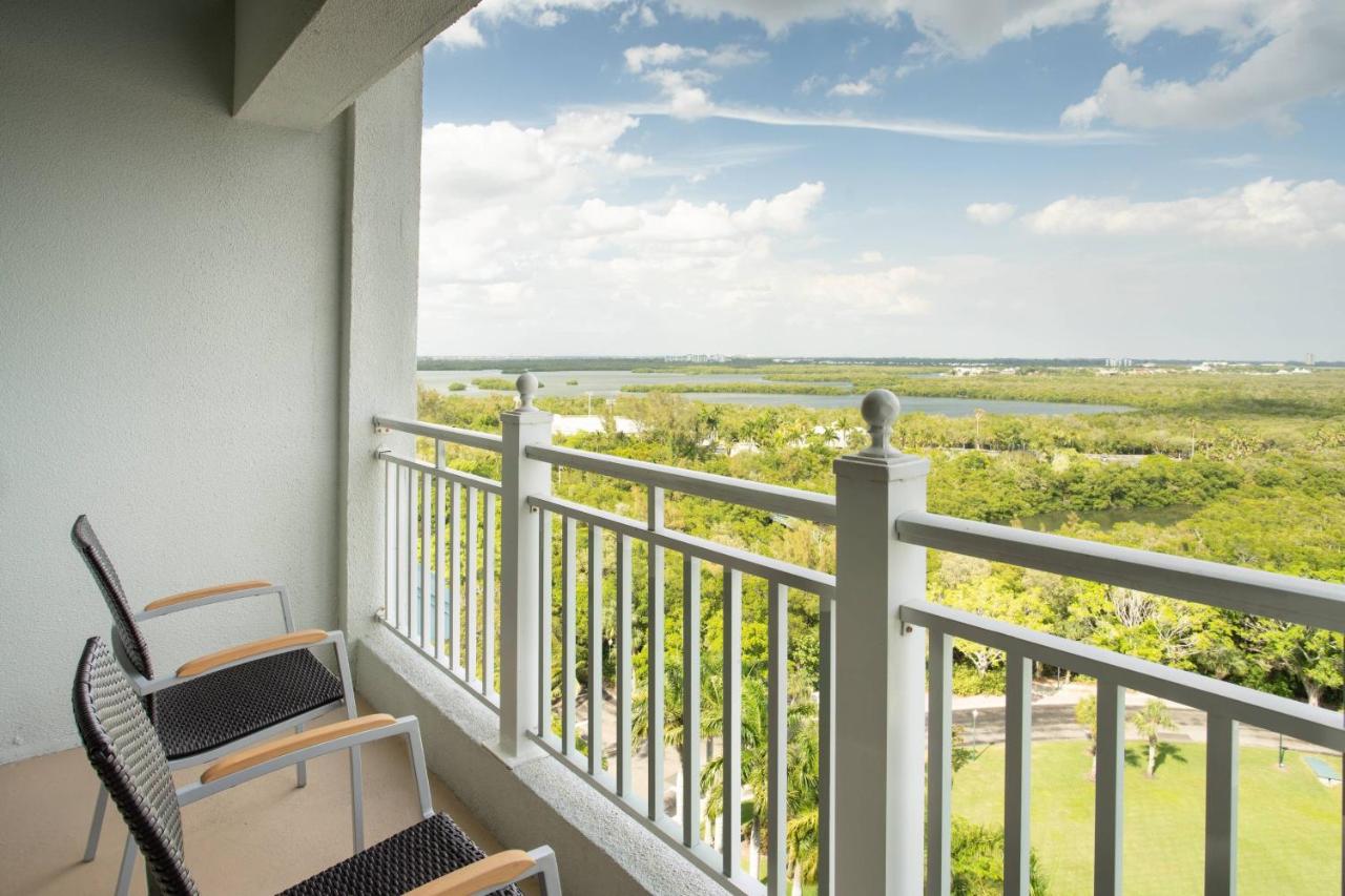 Studio King Suite with Sofa Bed, Resort View, Sanibel Tower at Marriott Sanibel Harbour Resort & Spa