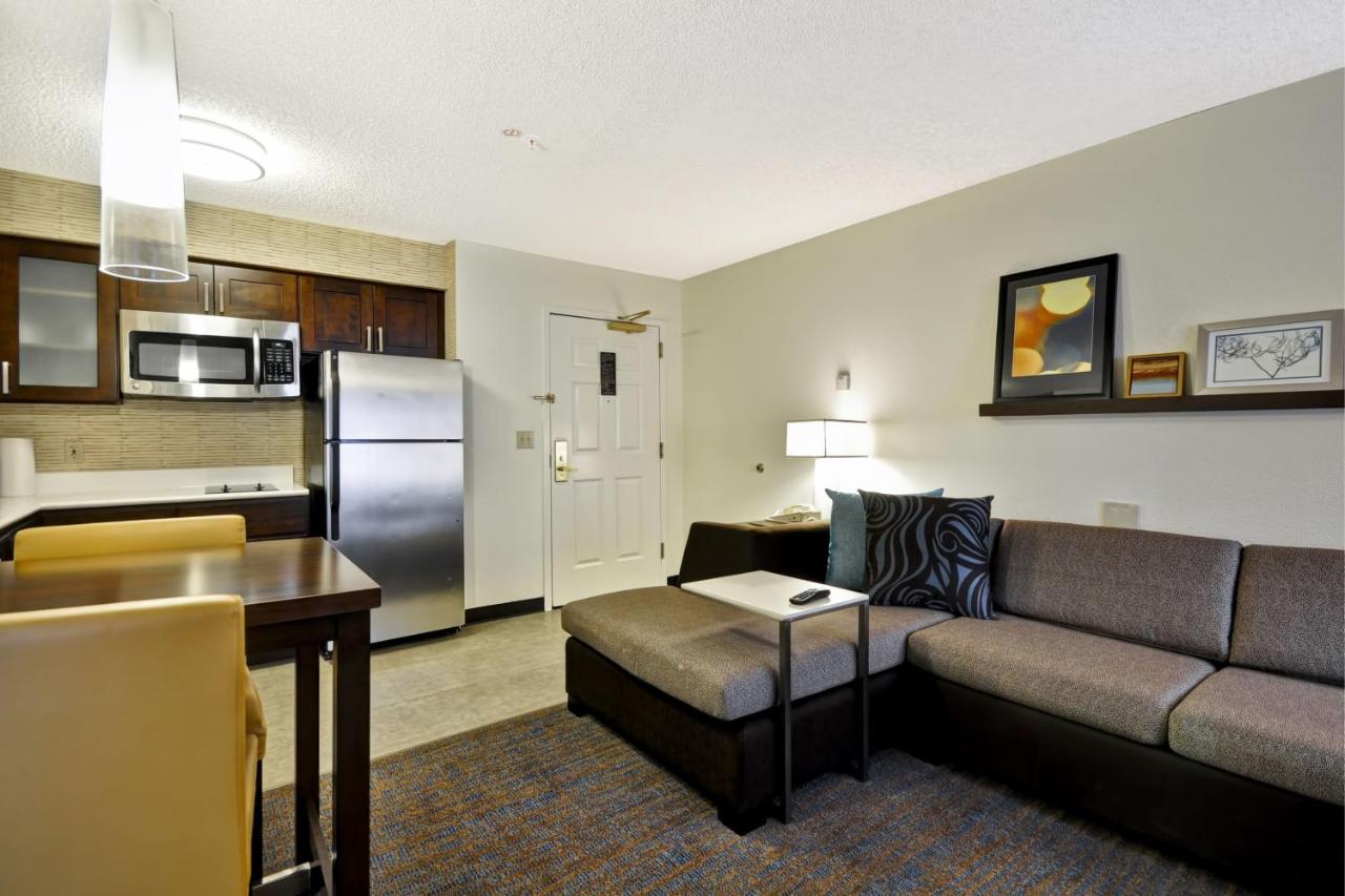 One-Bedroom Queen Suite with Sofa Bed at Residence Inn by Marriott Jacksonville Airport