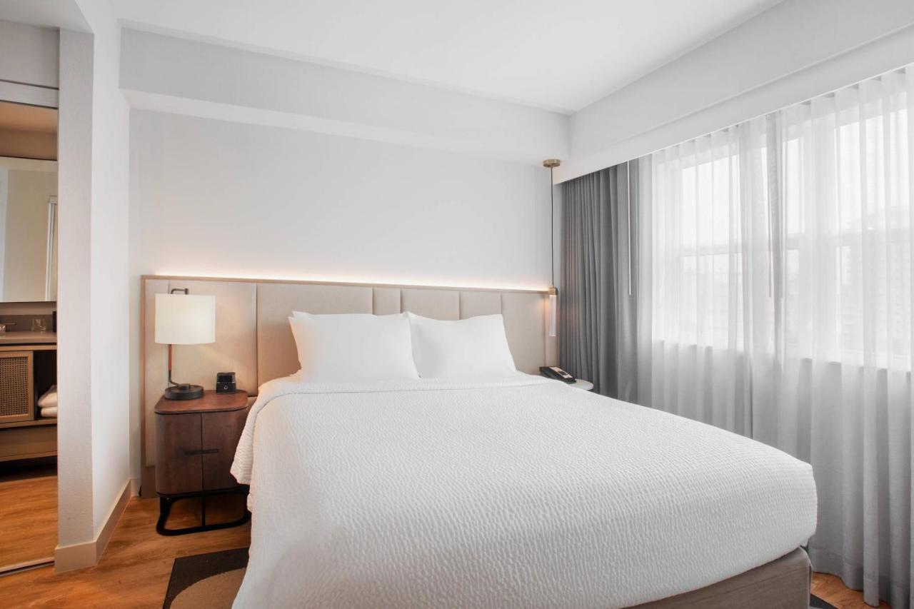 Two-Bedroom Suite at Residence Inn by Marriott Miami Aventura Mall