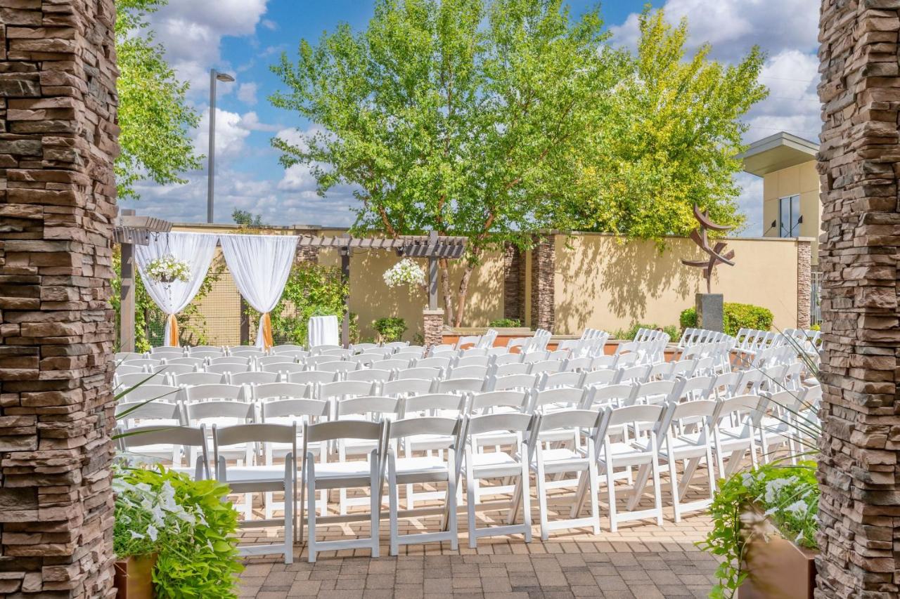  | Courtyard Mankato Hotel & Event Center