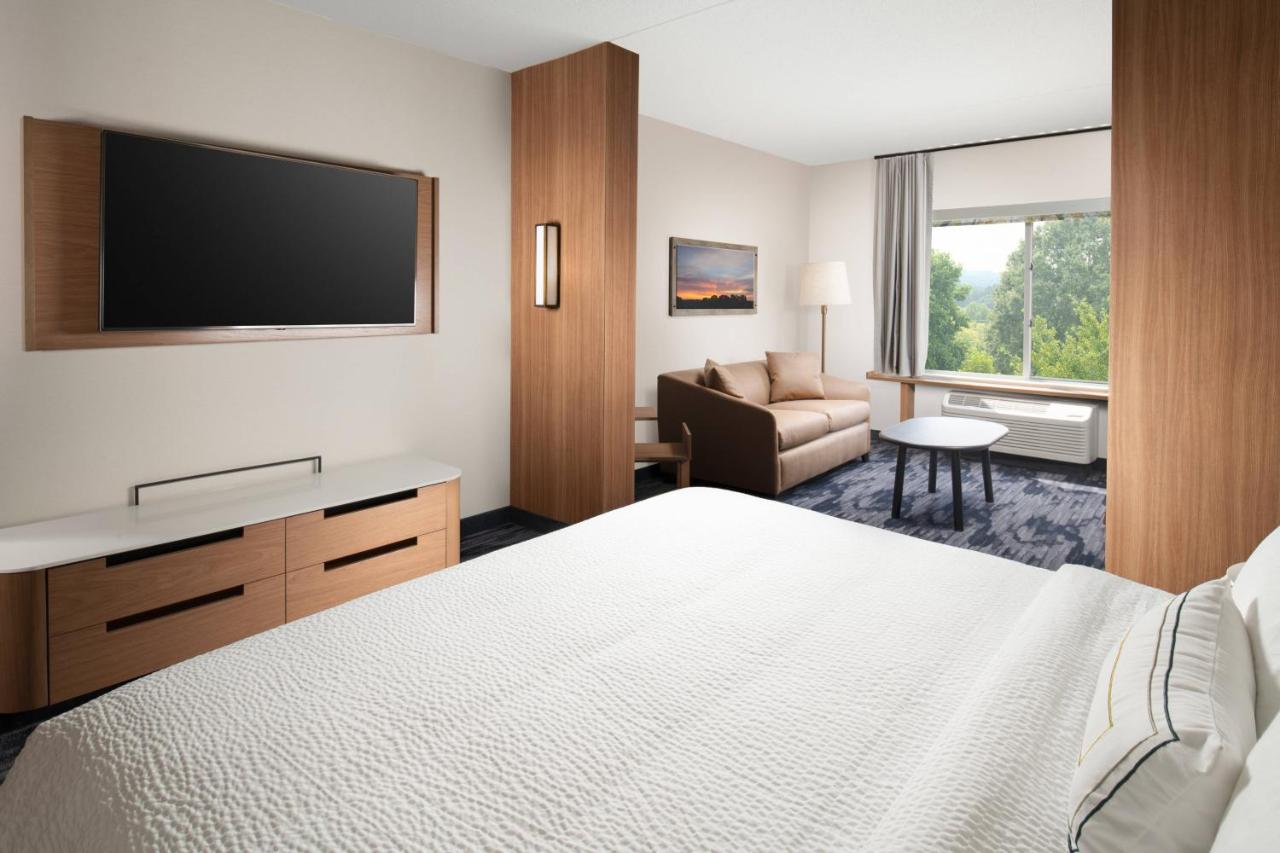  | Fairfield Inn & Suites Athens Marriott